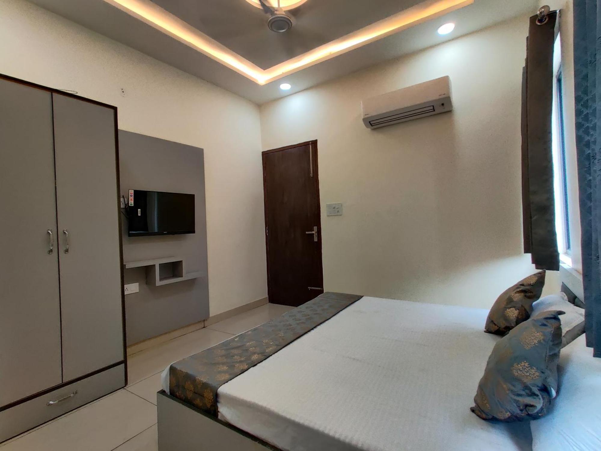 Himalya Boutique Home Stay Amritsar Bagian luar foto
