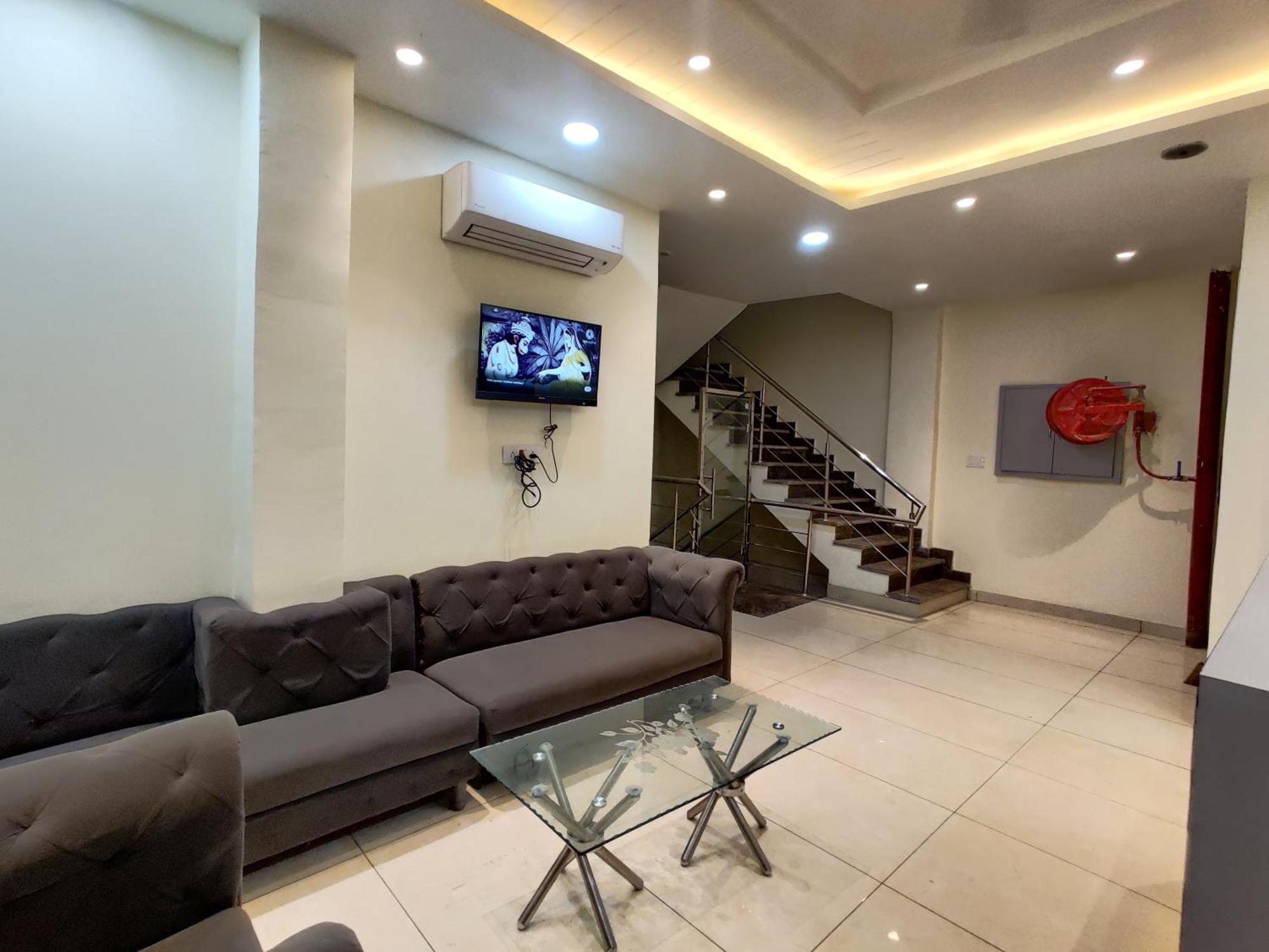 Himalya Boutique Home Stay Amritsar Bagian luar foto