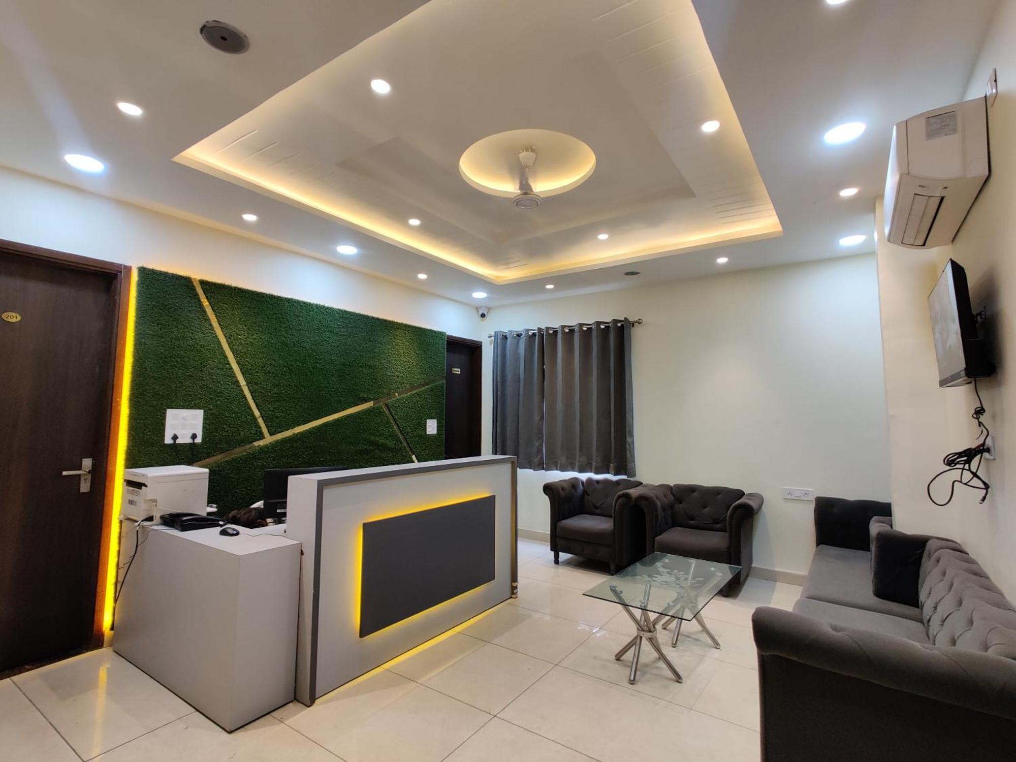 Himalya Boutique Home Stay Amritsar Bagian luar foto